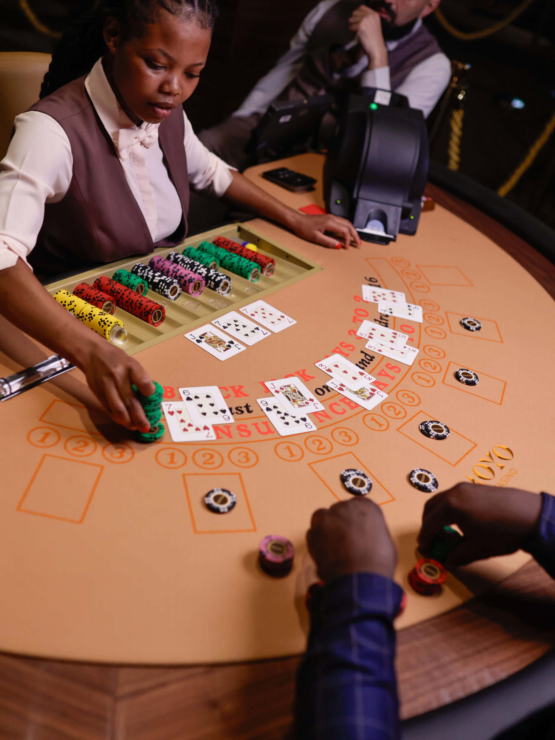 Playing poker at MOYO casino